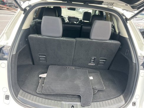 Used 2019 MAZDA CX-9 Touring image 31