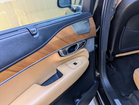 Used 2018 Volvo XC90 T6 Inscription w/ Luxury Package image 9