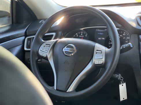 Used 2016 Nissan Rogue S image 10