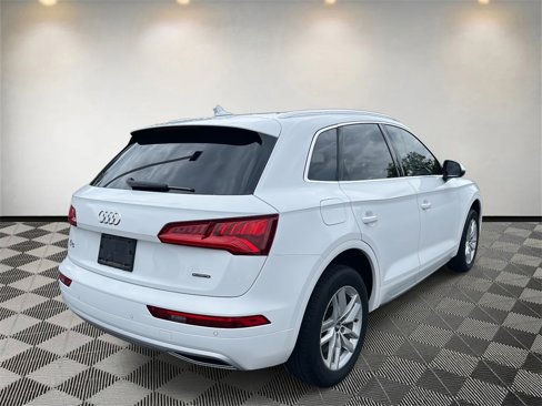 Used 2020 Audi Q5 2.0T Premium image 3