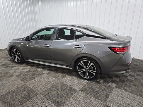Used 2021 Nissan Sentra SR image 4