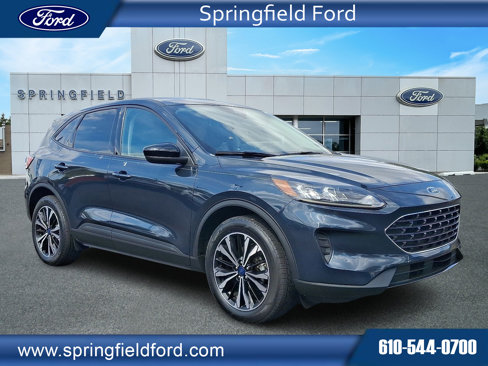 Used 2022 Ford Escape SE w/ SE Sport Appearance Package image 1