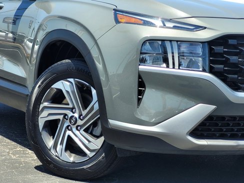 Used 2023 Hyundai Santa Fe SEL image 9