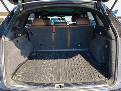 Used 2017 Audi Q5 2.0T Premium Plus w/ Technology Package image 28