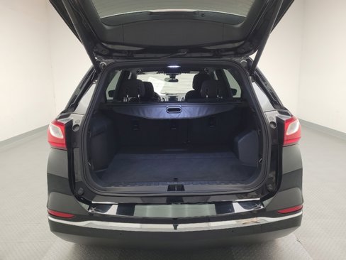 Used 2019 Chevrolet Equinox LT w/ Driver Convenience Package image 29