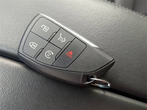 Used 2023 Buick Envision Essence w/ Sport Touring Package image 30