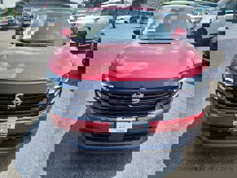 New 2025 Nissan Kicks SV w/ Charging Package image 3