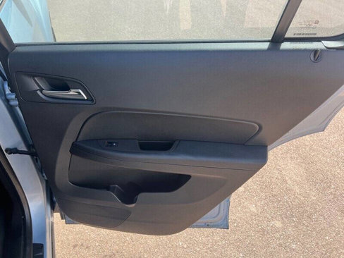 Used 2014 Chevrolet Equinox LS image 23