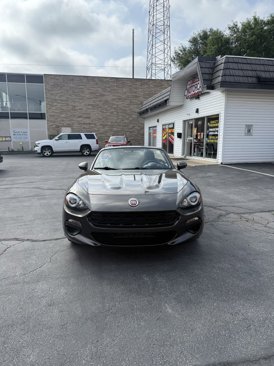 Used 2017 FIAT 124 Spider Classica image 1