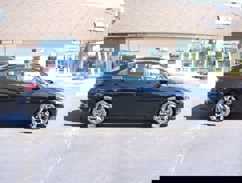 New 2025 Hyundai Elantra Sport image 2