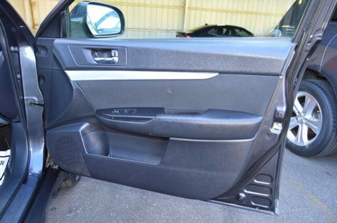 Used 2010 Subaru Outback 2.5i Premium w/ Protection Package 1A image 29