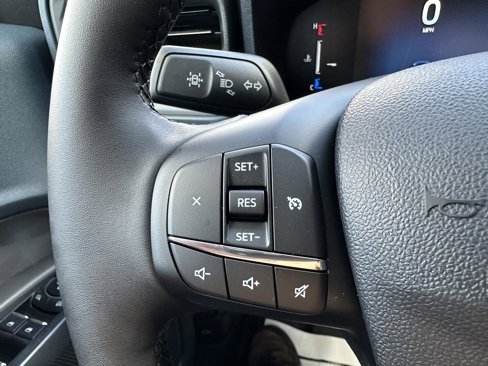 New 2025 Ford Maverick XLT image 26