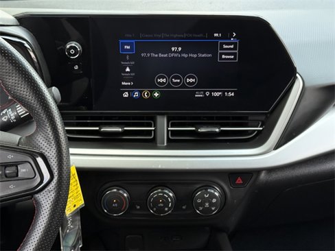 Used 2024 Chevrolet Trax RS w/ Driver Confidence Package image 17