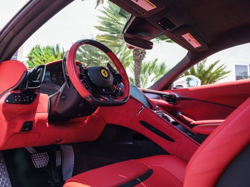 Used 2023 Ferrari Roma image 16