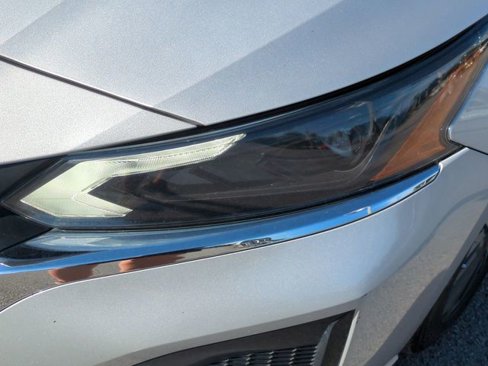 Used 2023 Nissan Altima 2.5 SV image 9