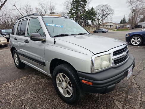 Used 2004 Chevrolet Tracker 2WD w/ Preferred Equipment Group image 26
