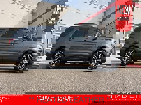 Used 2018 Ford Explorer Sport w/ Equipment Group 401A image 1