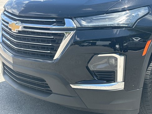 Used 2022 Chevrolet Traverse LT image 6