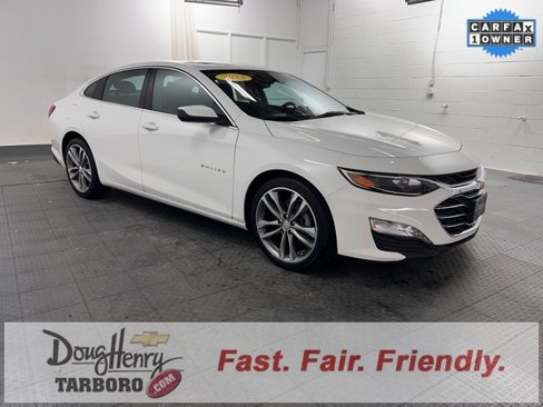 Used 2023 Chevrolet Malibu LT w/ Driver Confidence Package image 3
