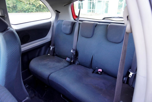 Used 2008 Toyota Yaris 2-Door Hatchback image 10