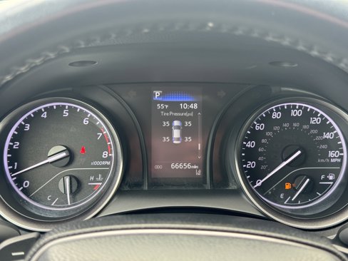 Used 2021 Toyota Camry SE image 18