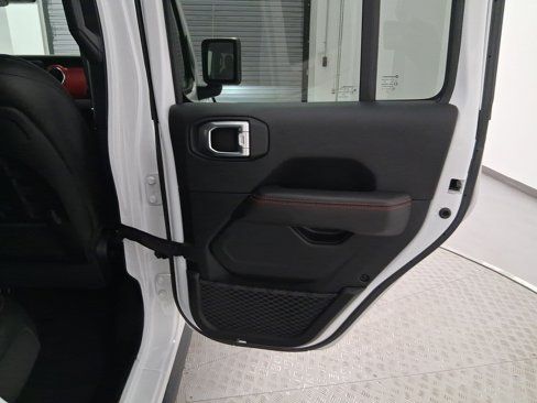 Used 2021 Jeep Wrangler Unlimited Rubicon image 28