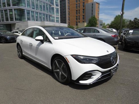 Certified 2023 Mercedes-Benz EQE 350+ 4MATIC Sedan w/ Exclusive Trim Package image 5