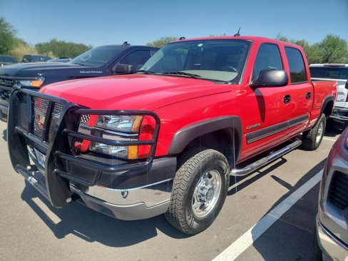 Used 2004 Chevrolet Silverado 2500 LT image 2