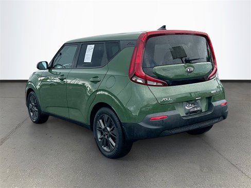 Used 2021 Kia Soul EX image 2
