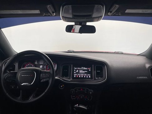 Used 2018 Dodge Charger SXT image 6