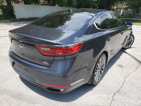 Used 2017 Kia Cadenza Limited image 6