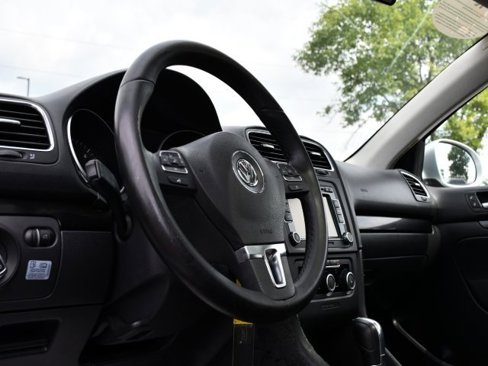 Used 2014 Volkswagen Jetta TDI image 11