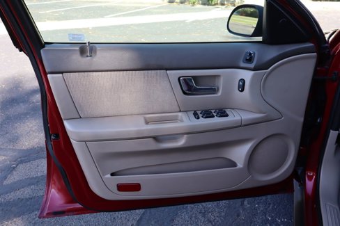 Used 2001 Ford Taurus SE image 23