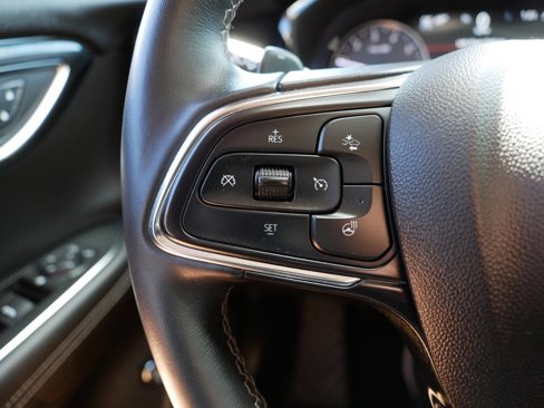 Certified 2022 Buick Envision Essence w/ Safety Package image 28