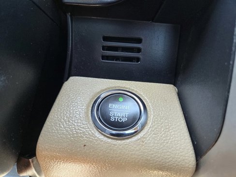 Used 2015 Ford F150 Lariat w/ Equipment Group 502A Luxury image 23