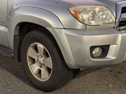 Used 2006 Toyota 4Runner SR5 image 9
