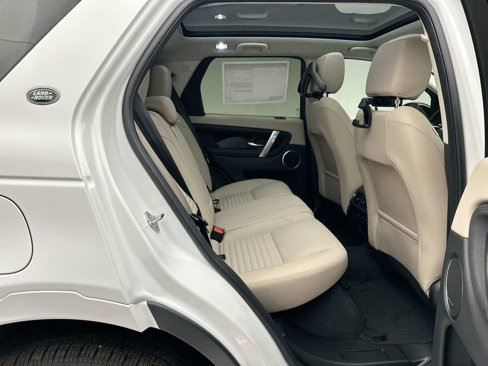 New 2025 Land Rover Discovery Sport S image 6