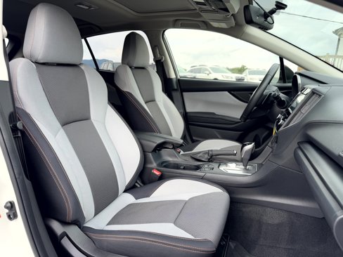 Used 2019 Subaru Crosstrek 2.0i Premium w/ Moonroof Package image 10