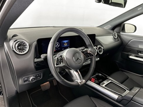 Certified 2025 Mercedes-Benz GLA 250 image 9