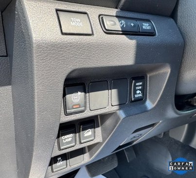 Used 2023 Nissan Frontier SV image 10