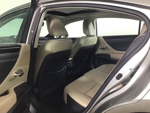 Used 2019 Lexus ES 350 Luxury image 21