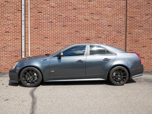 Used 2011 Cadillac CTS V image 2