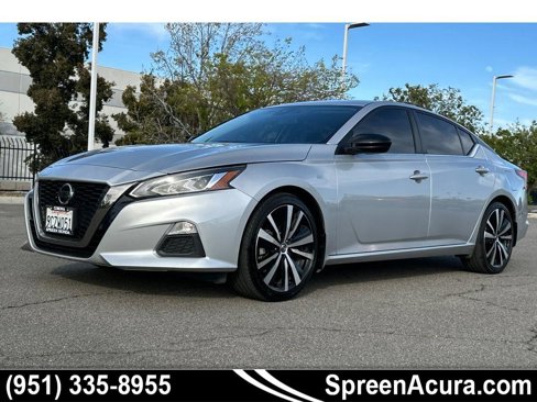 Used 2022 Nissan Altima 2.5 SR image 1