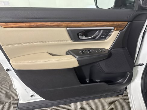 Used 2019 Honda CR-V Touring image 22