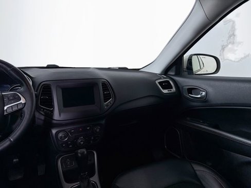 Used 2018 Jeep Compass Latitude w/ Popular Equipment Group image 25