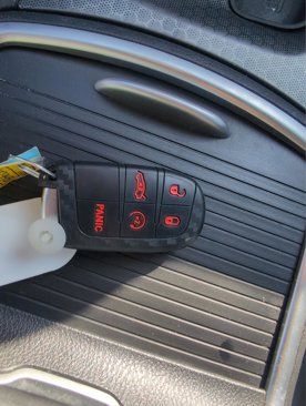 Used 2018 Dodge Charger R/T image 25
