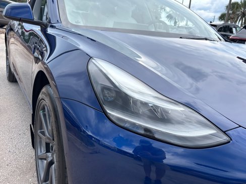 Used 2021 Tesla Model 3 Standard Range Plus image 28