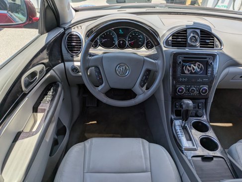 Used 2017 Buick Enclave Premium image 16