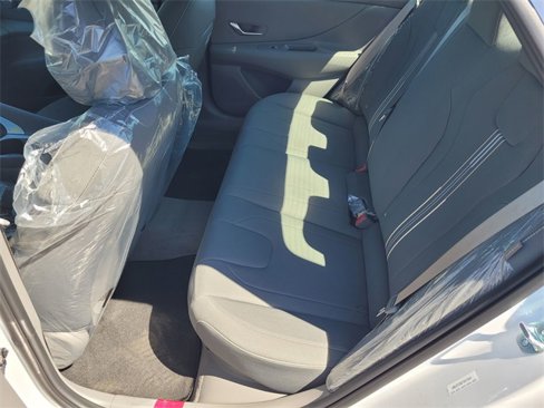 New 2025 Hyundai Elantra Blue image 9
