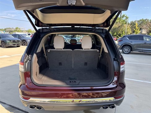 Used 2021 Lincoln Aviator 2WD image 7